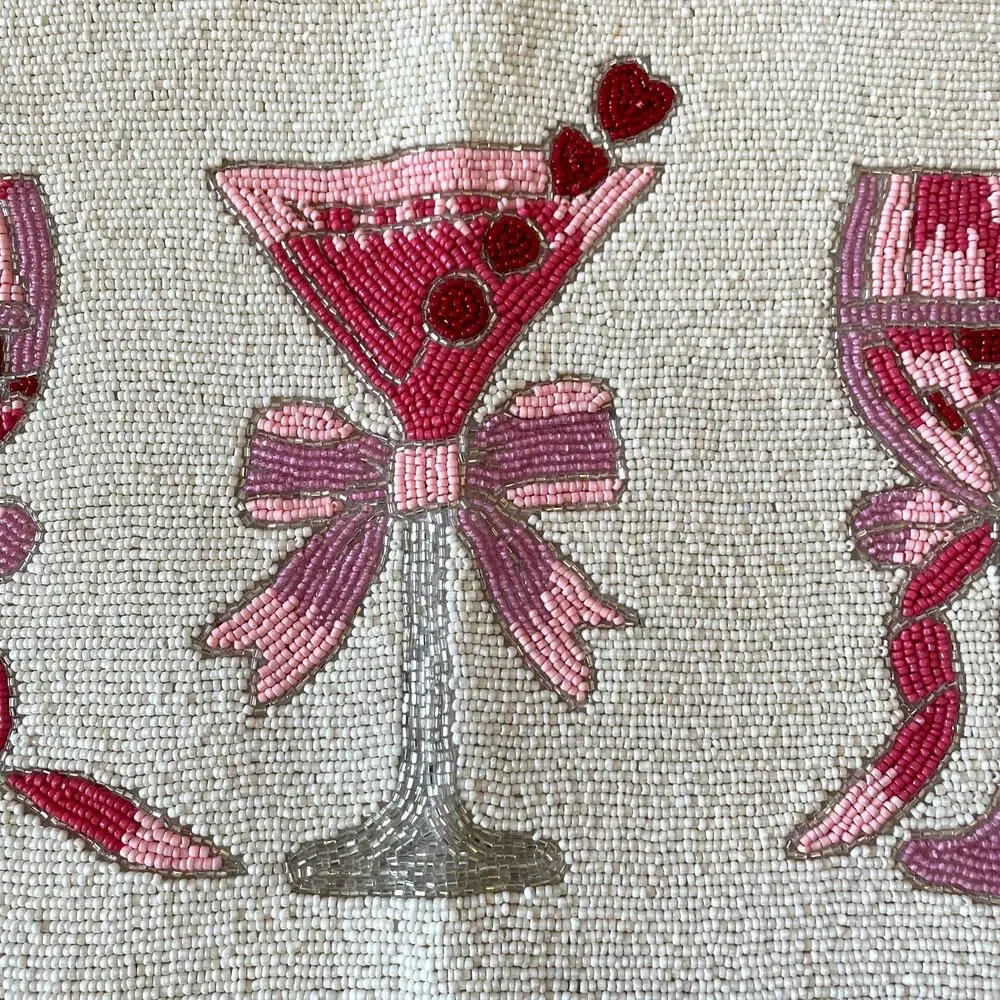 Tahari Beaded Table Runner 13x36 Cocktails Bows & Hearts Valentine Glam XO New